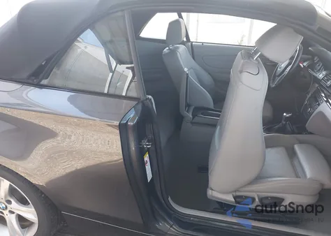 2008 BMW 128I z USA, uszkodzony, nr VIN WBAUL73538VE86309